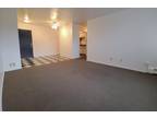 737 N. 21st St. Apt. 308 - Convenient 2 Bedroom Apt Near Marquette Universit.