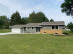 810 West Shore Drive, Worthington, MN 56187