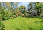 4 bedroom cottage for sale in Three Oaks Lane, Wadhurst, East Susinteraction