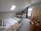 8 bedroom house for rent in Victoria Road, Leeds, LS6