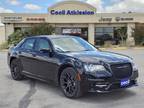 2023 Chrysler 300 Touring L