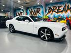 2014 Dodge Challenger R/T Shaker Package 2dr Coupe