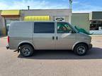 2001 GMC Safari Cargo Van 111.2 WB RWD