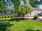 4874 Forest Ridge Dr Hickory, NC