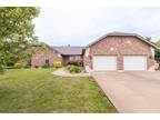 208 Sarah Court, Waterloo, IL 62298