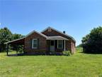 3517 Red Brush Road Mount Airy, NC