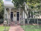 4 Bedroom 2 Bath In New Orleans LA 70115