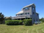 20 Bay Lot Circle, Edgartown, MA 02539