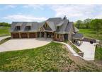 984 Northwest 475th Road, Centerview, MO 64019