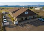 Post Falls, Conveniently located Commercial Duplex on over