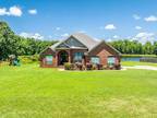 160 Locust Creek Dr