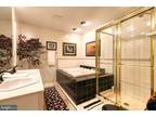 Condo For Sale In Baltimore, Maryland