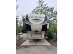 2019 Heartland Bighorn Traveler 38BH 38ft