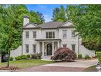 560 Glengate Cove, Sandy Springs, GA 30328