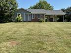 4504 Baywood Drive, Murfreesboro, TN 37129