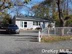 653 Doane Avenue, Bellport, NY 11713