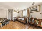 2 bedroom terraced house for sale in Parsons Green Lane, SW6