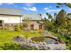 4 bedroom detached house for sale in Higher Pitt Barn, East Buckland