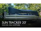 Sun Tracker party barge Pontoon Boats 2022