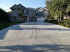 3089 Lombard St