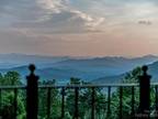 Asheville 4BR 4.5BA, Authentic luxury mountain living dwells