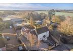 5 bedroom detached house for sale in Church Street, Fen Drayton, Cambridge