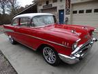 1957 Chevrolet Bel Air 350 v8 4 SPEED MANUAL