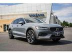 2024 Volvo V60 Cross Country Ultimate