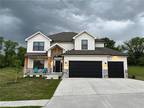 7450 NW Forest Lakes Dr