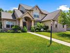 6806 N Water Oak Dr