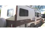 1985 Fleetwood Southwind 29' A Class Lots of Space,