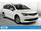 2021 Chrysler Voyager White, 71K miles