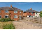 3 bedroom semi-detached house for sale in Harefield Road, Swaythling