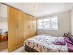 5 bedroom semi-detached house for sale in Storr Gardens, Brentwood