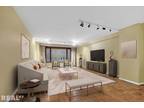5 bath unit in sutton place New York, NY -