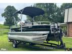 2022 Sun Tracker 18DLX Fishing Pontoon