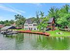 Hot Springs 4BR 4.5BA, Welcome to this luxurious waterfront