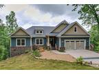 Hendersonville 3BR 2BA, Welcome Home to this craftsman home
