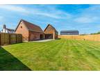 3 bedroom detached house for sale in Crossway Green, Stourport, DY13