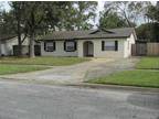 Hartwell Ave, Sanford, FL 32773