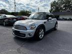 2013 MINI Hardtop Cooper Hatchback 2D