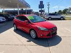 2012 Ford Focus SEL 4dr Hatchback