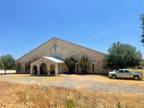 Llano 2BA, Prime commercial opportunity! Over 400 feet of