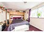 1 bedroom apartment for sale in Limebush Close, New Haw, KT15