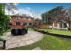 7 bedroom detached house for sale in The Bishops Avenue, N2
