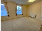 2 bedroom flat for sale in Ashburnham Drive, Cuckfield, RH17