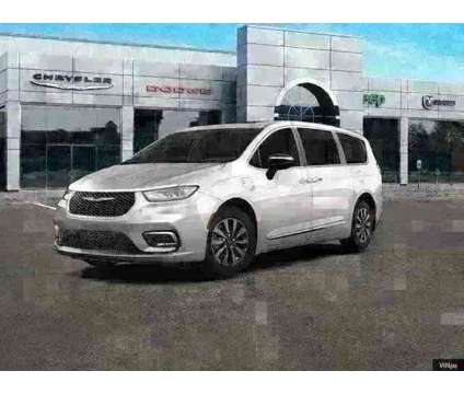 2023 Chrysler Pacifica Hybrid Limited is a Grey 2023 Chrysler Pacifica Hybrid in Somerville NJ