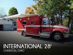 International 4300 SBA LP 4x2 Campulance Semi Conversion 2002