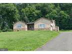 19 Pine Hill Road, Landisburg, PA 17040