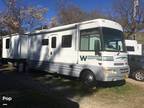 2001 Winnebago Winnebago 35